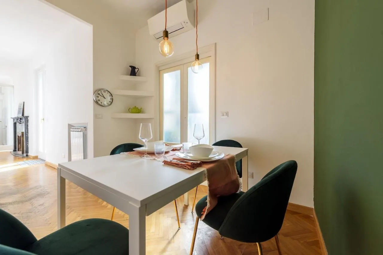 Apartamento Suity I Enchanting Penthouse With Jacuzzi And Terrace Roma 0*,